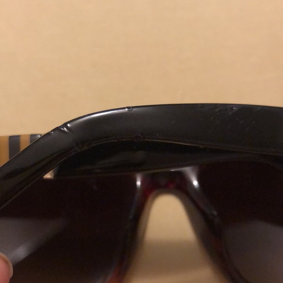 Authentic Fendi Sunglasses - Picture 3 of 5